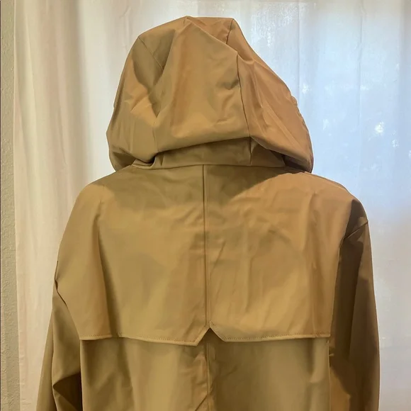 Rains Lightweight Waterproof Trench Style Raincoat in color Sand. NWT - Picture 10 of 14